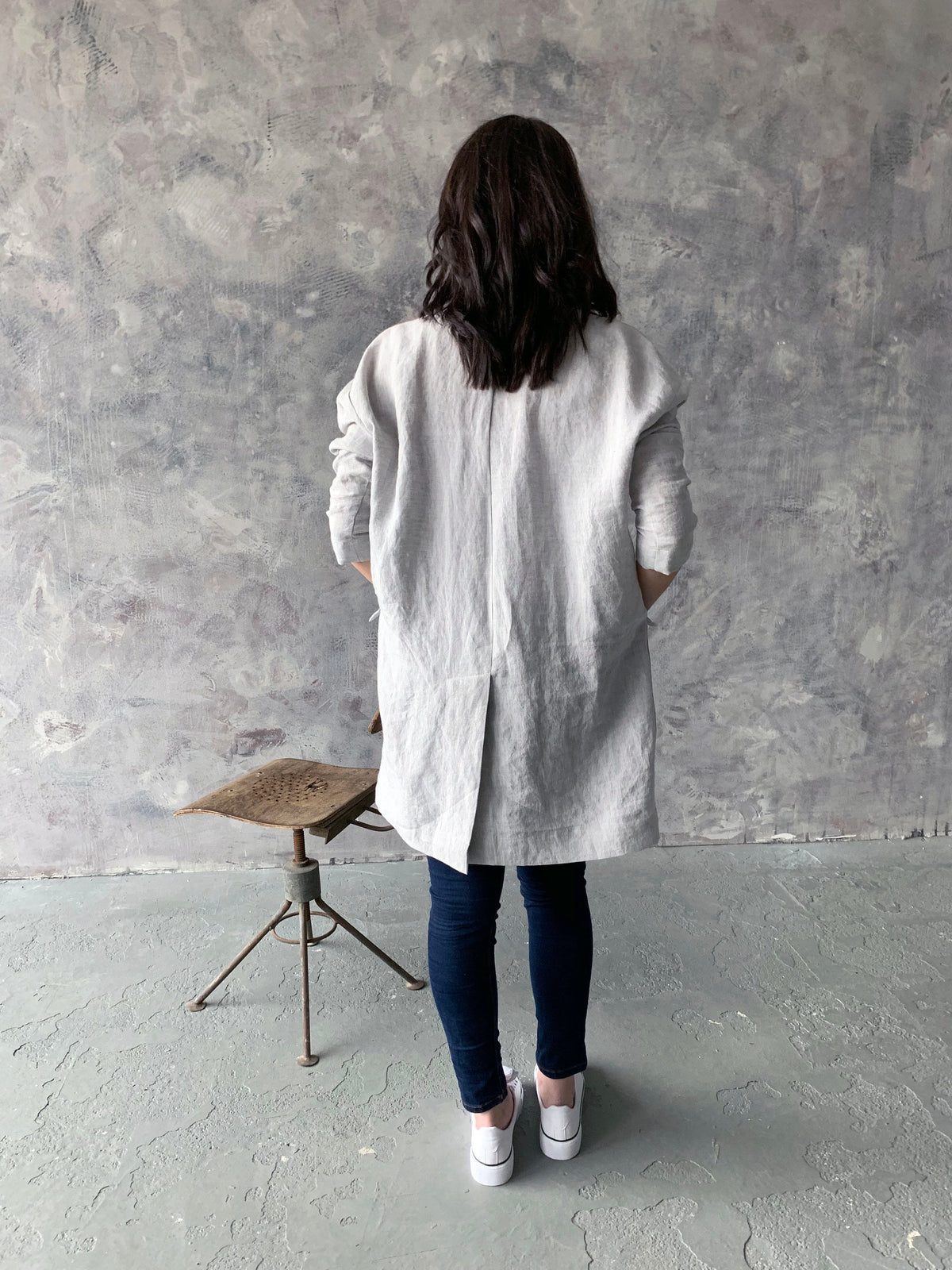 Nadia Gray Linen Blazer — view 4