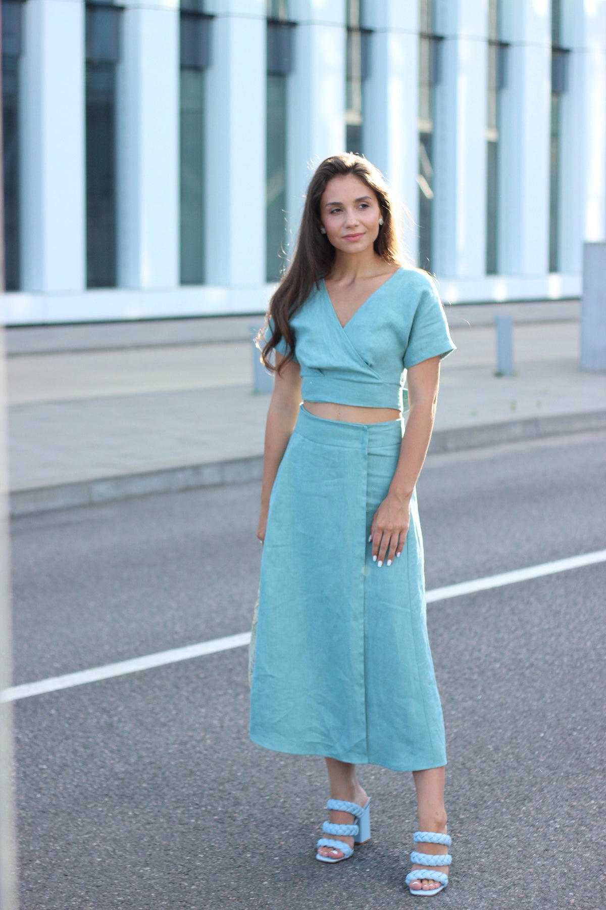 Bea Light Blue Linen Wrap Set — view 5