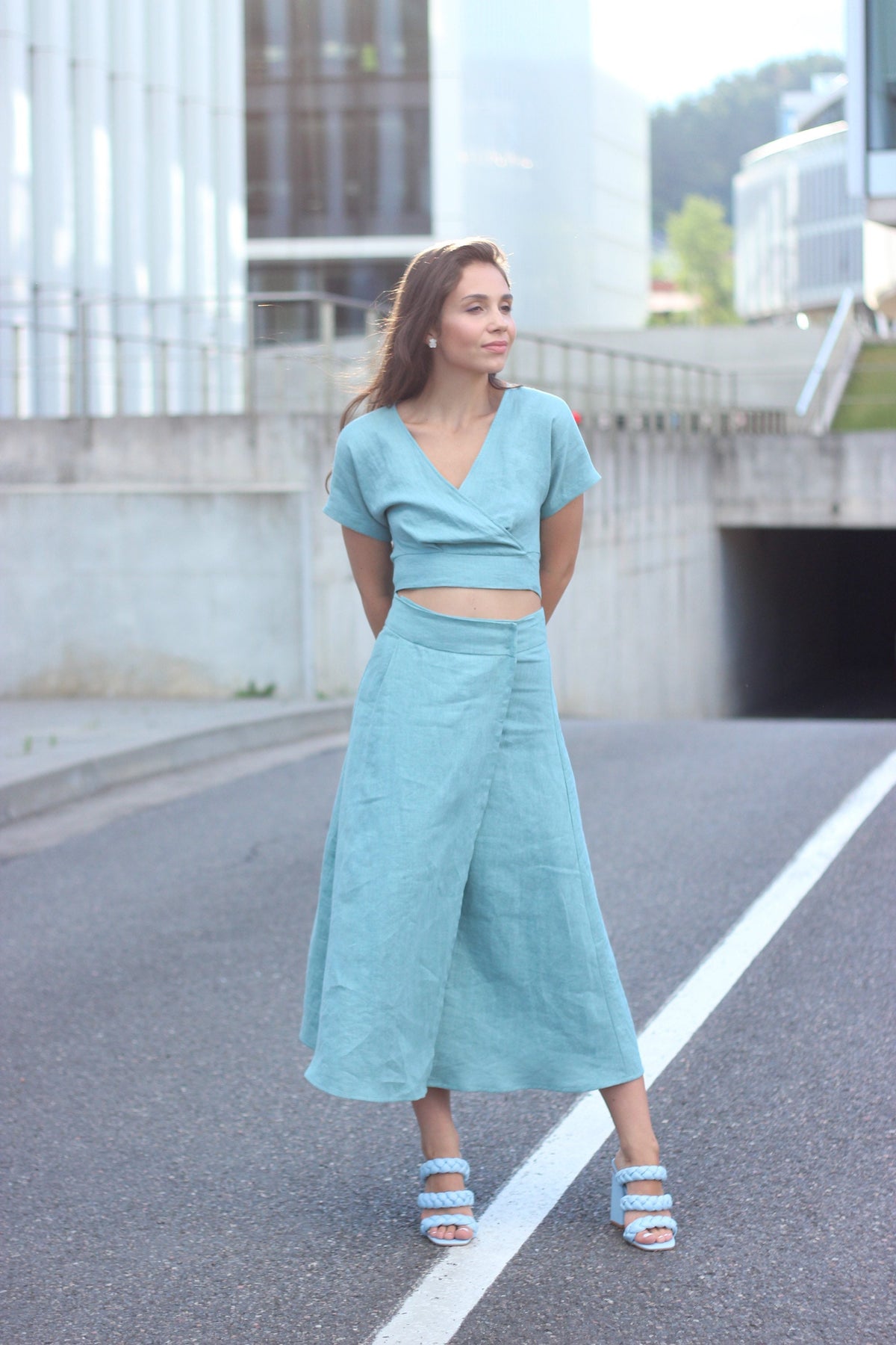 Bea Light Blue Linen Wrap Set — view 6
