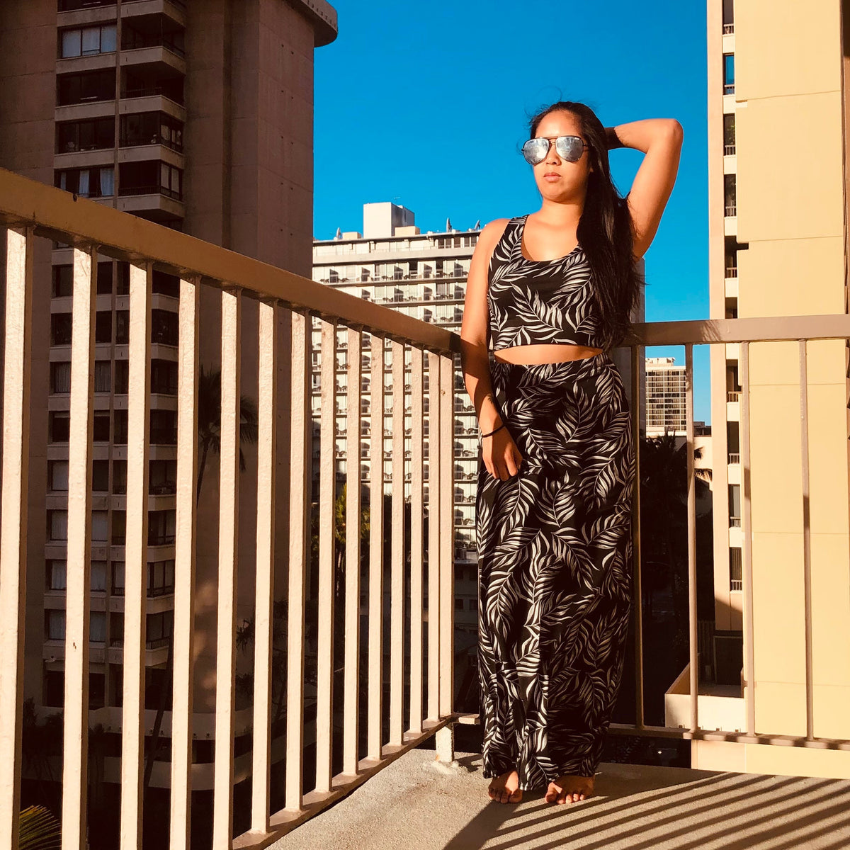 Alma Black Set — view 2