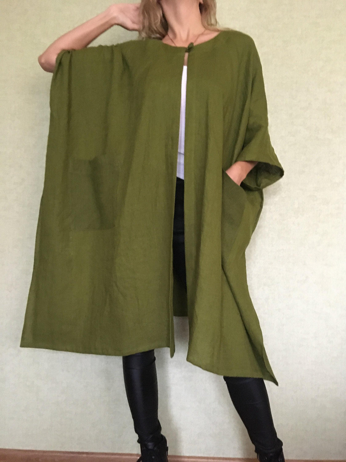 Lila Black Linen Blazer — view 2