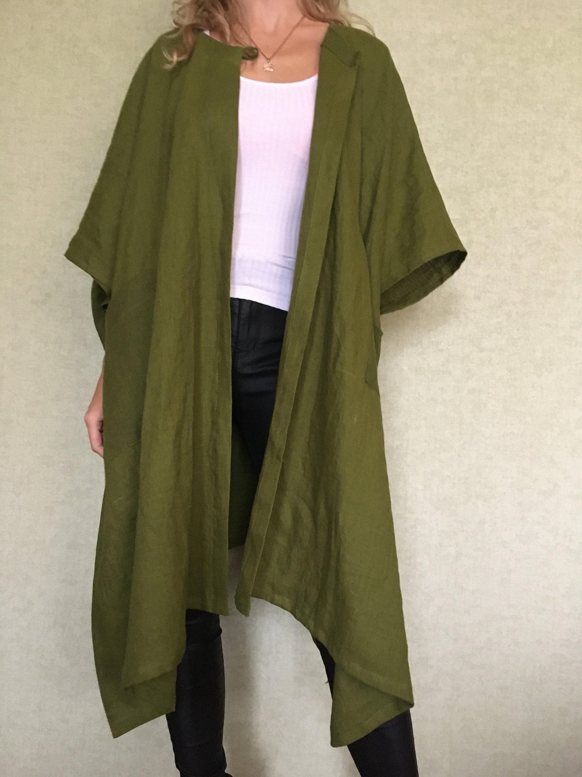 Lila Black Linen Blazer — New York New York