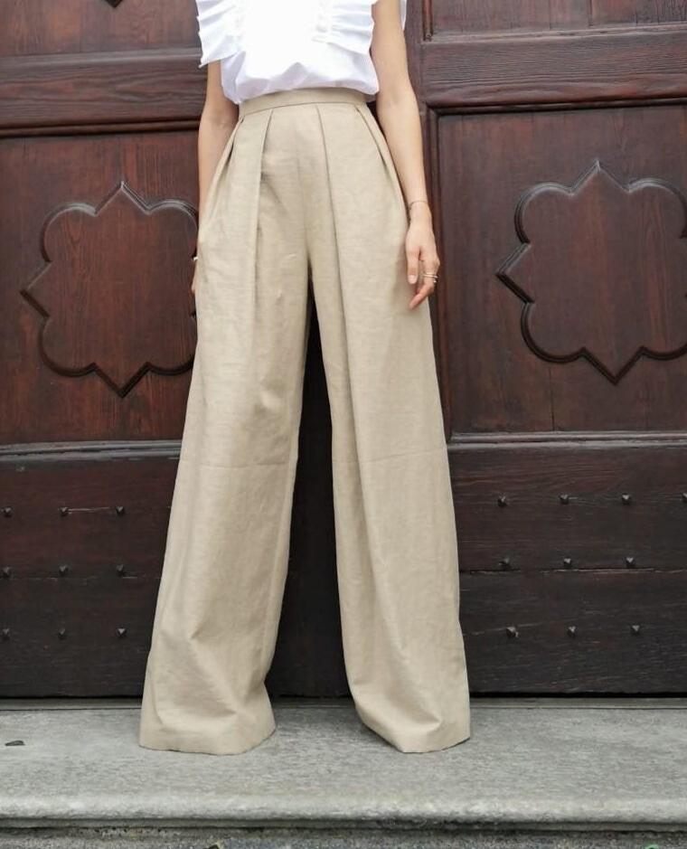 Cleo Beige Linen Pleated Pants — view 2